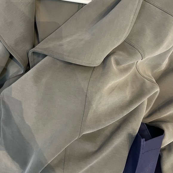 Pictures of jacket colour - Picture 2 of 2